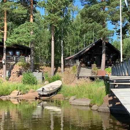 Vaenvik Pyhtaeae * Siltakylä