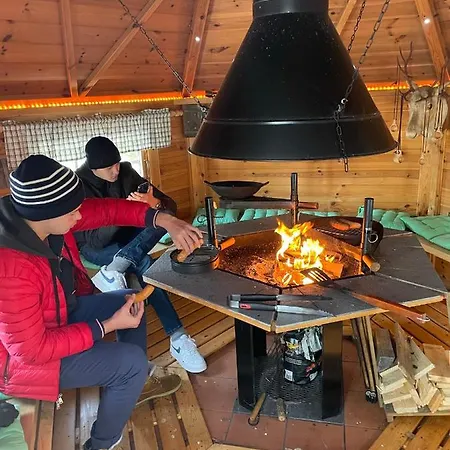 Vaenvik Pyhtaeae Siltakylä