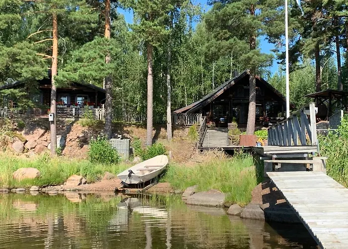 Vaenvik Pyhtaeae * Siltakylä