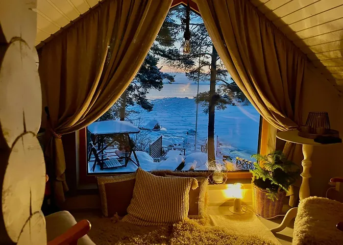 木屋 Vaenvik Pyhtaeae