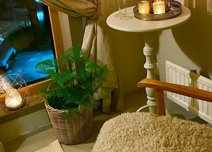 Vaenvik Pyhtaeae Siltakylä